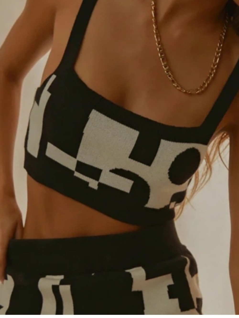 Pepper mayo - Black and Cream Geometric Knit Crop Top & shorts Set